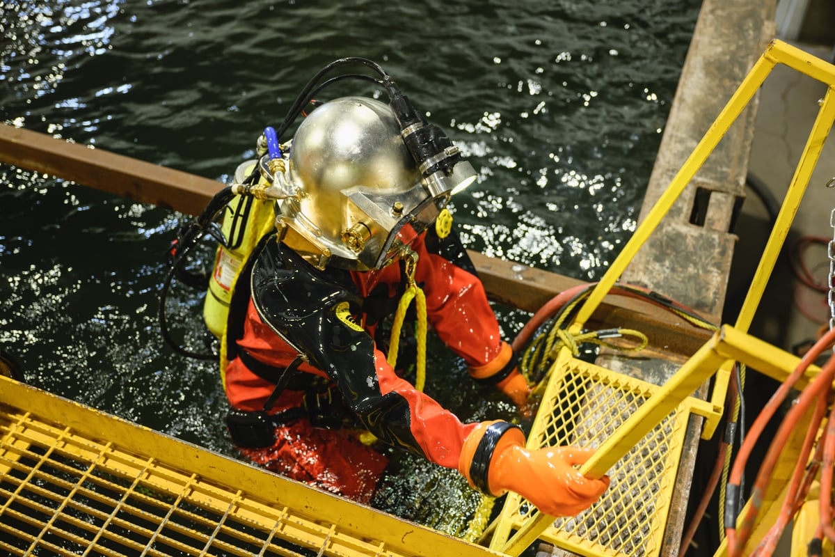 La_Crosse_HQ_Dive_Tank_N4